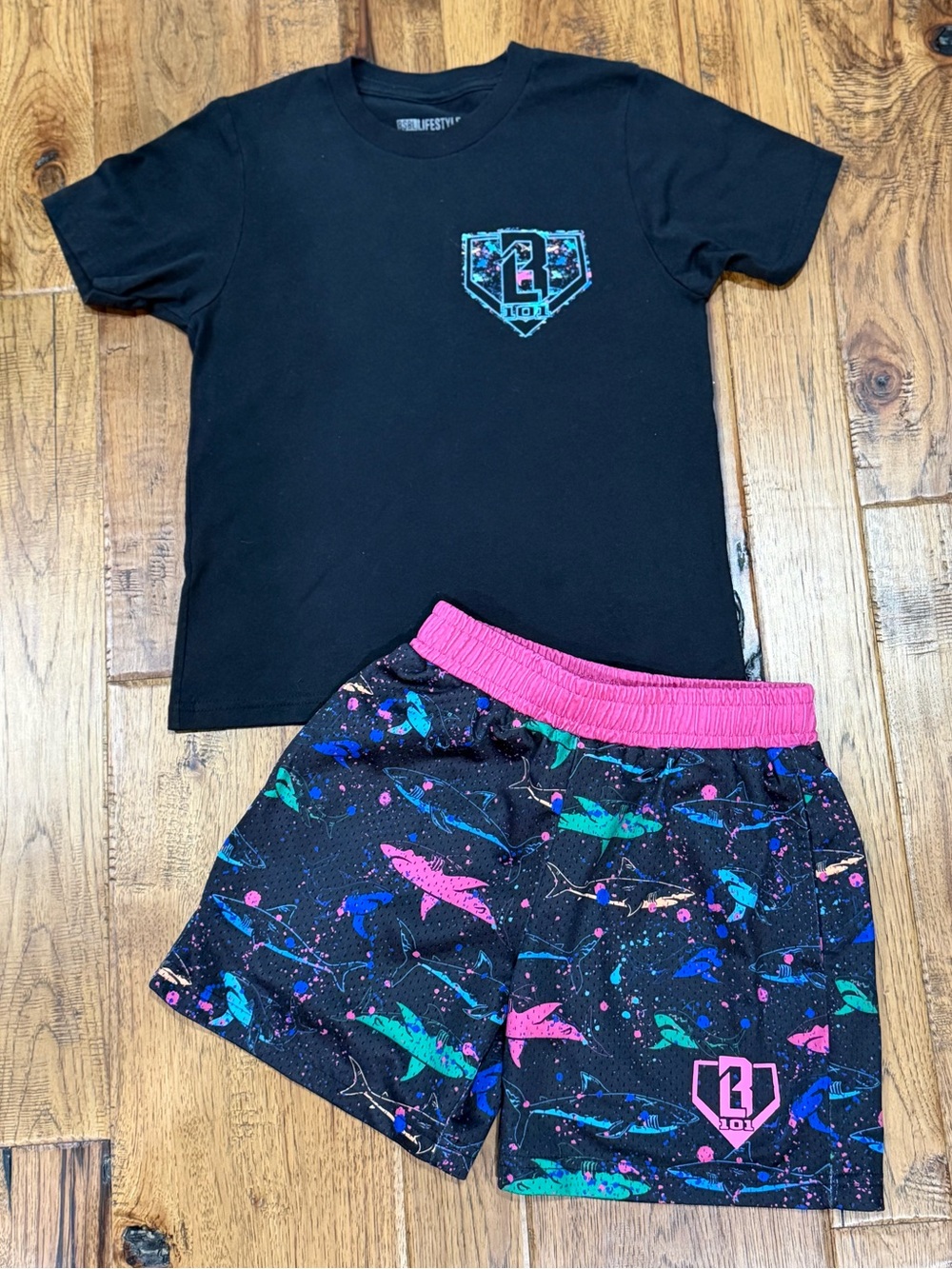 Baseball Lifestyle 101 - YS - Shark set